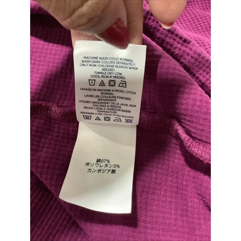 Lands' End Womens Turtleneck Top Medium Fuchsia Cotton Waffle Knit Stretch Basic